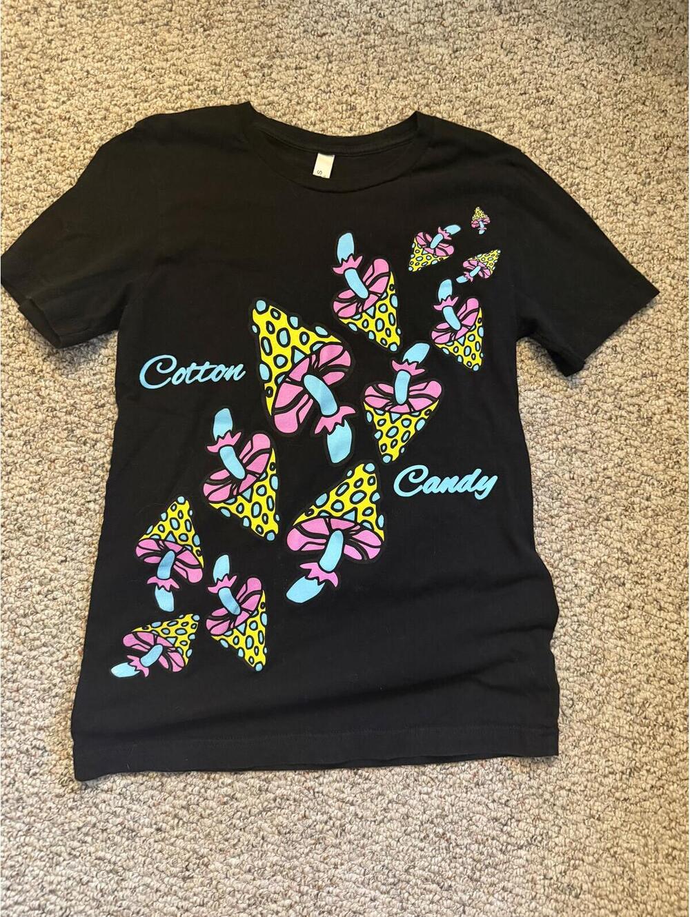 Canvas slim fit Cotton Candy mushrooms tee shirt